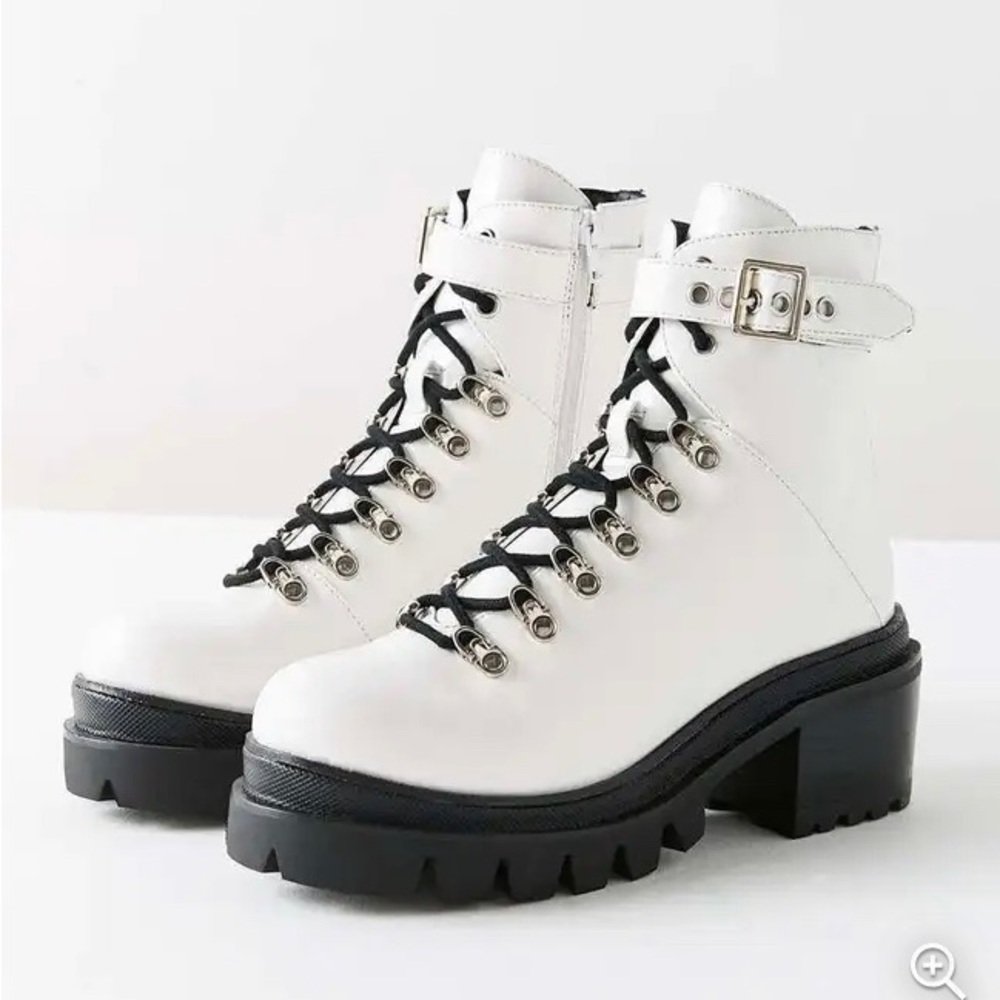 Jeffrey Campbell Czech Lace Up Boots size 7.5 - Picture 2 of 3